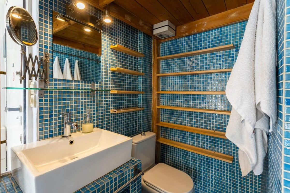 Acropolis Cozy Studio Home In The Heart Of Афины Экстерьер фото